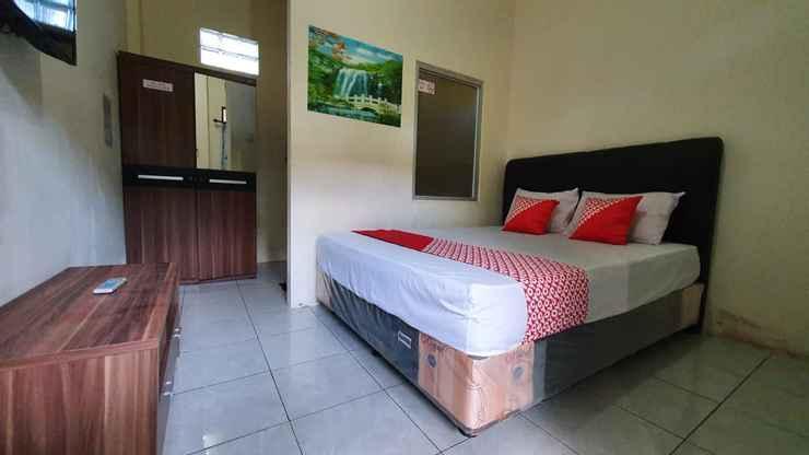 Oyo 3830 Dfarys Gh Syariah Hotel Balikpapan  Exterior photo
